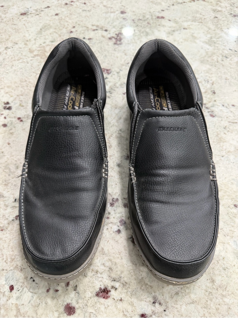 Skechers Men's Black Slip-On Comfort Loafers Size 13